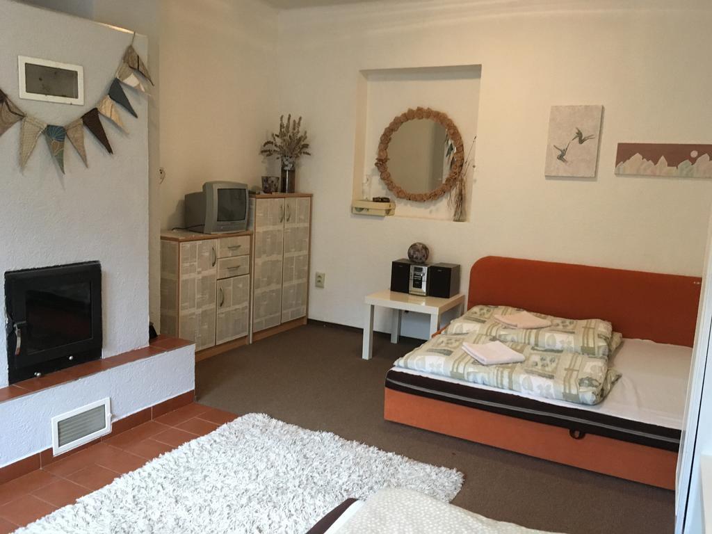 Apartmanovy Dom Kraliky Ngoại thất bức ảnh