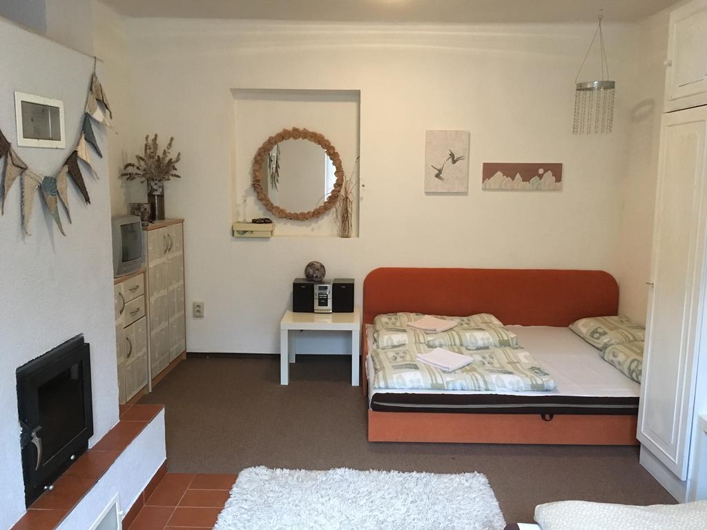 Apartmanovy Dom Kraliky Ngoại thất bức ảnh