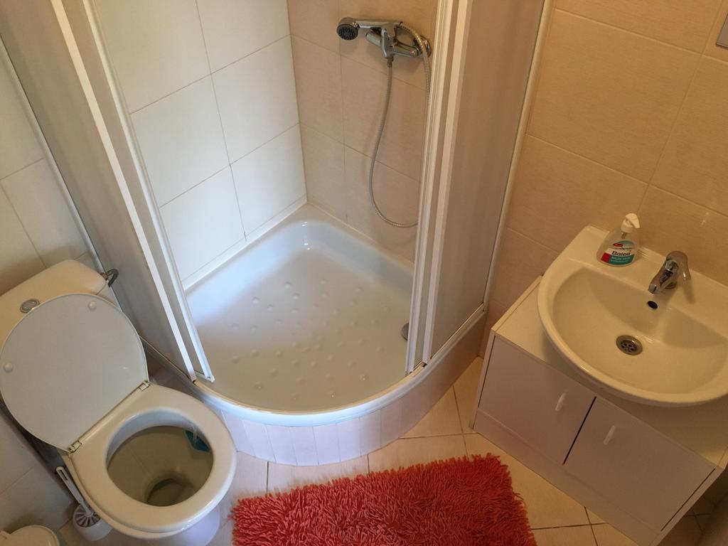 Apartmanovy Dom Kraliky Ngoại thất bức ảnh
